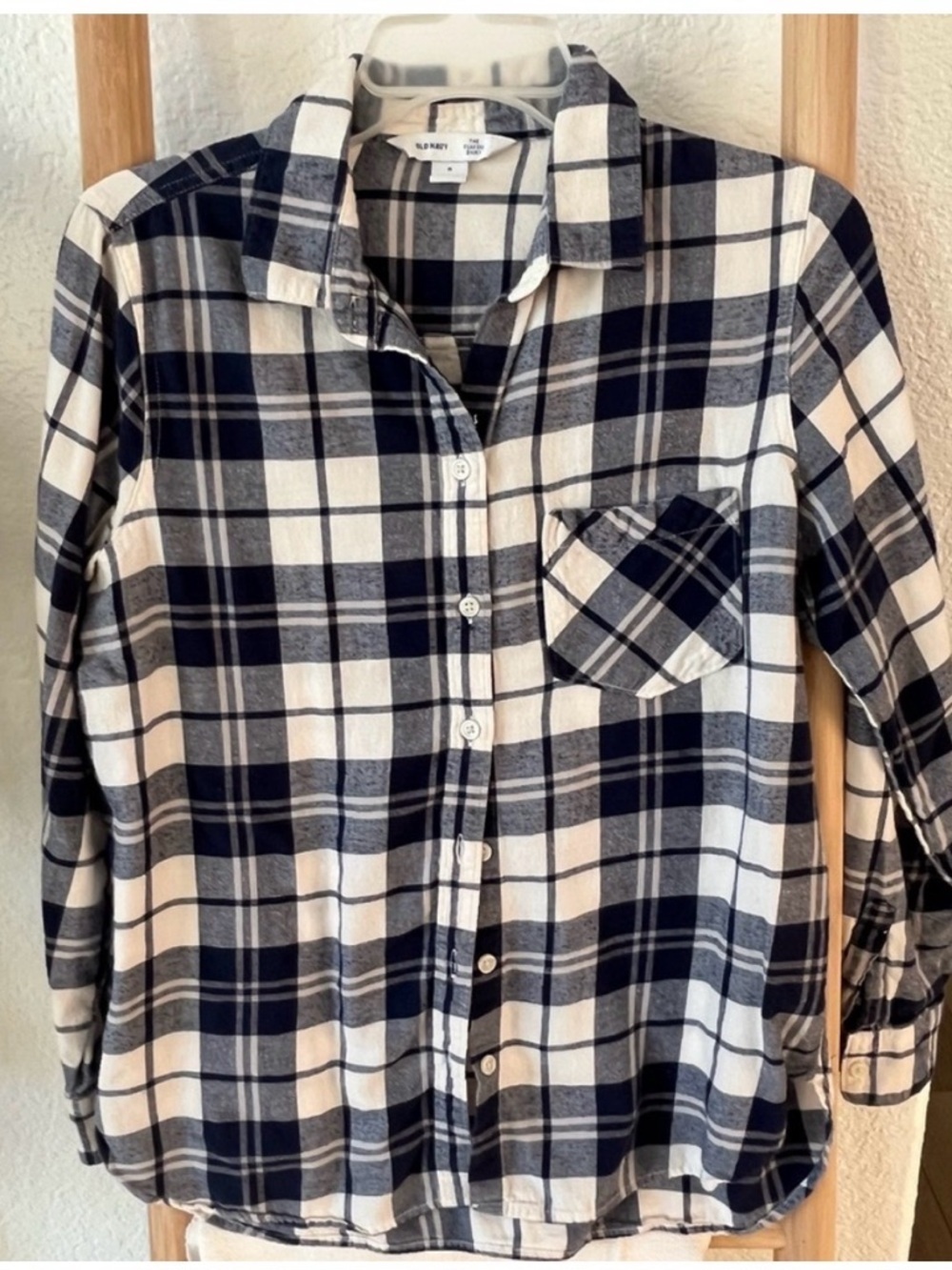 Old Navy Navy and White Plaid Flannel Shirt - Classic Button-Up